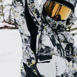 Burton [ak] Gore-Tex Swash Snowboardjacke Limeade Lichen Herren -PICT Snow Geschaft burton ak gore swash jacket 10001109964 04 gross